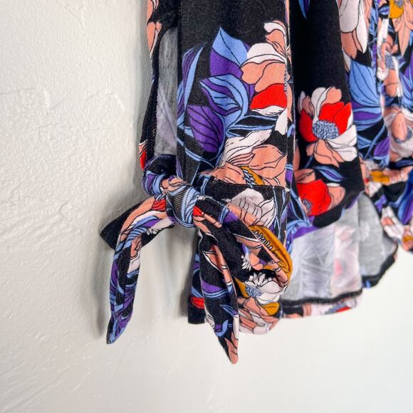 Free People Keepin' On Floral Blouse Extra Small - Picture 3 of 6